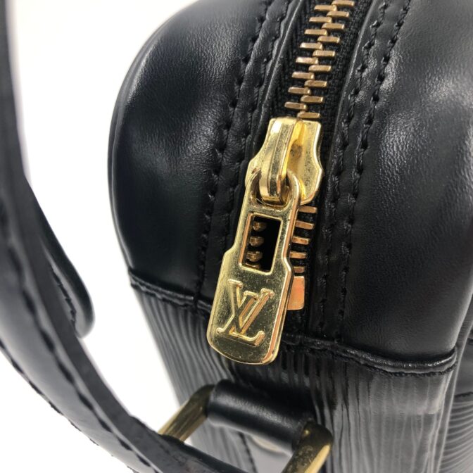 ☆ルイヴィトン⭐︎ショルダーバック  トロカデロ  エピ  ブラック 黒 楽天市場】LOUIS VUITTON ルイ ヴィトン エピ トロカデロ24