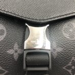 ルイヴィトンのボディバッグ