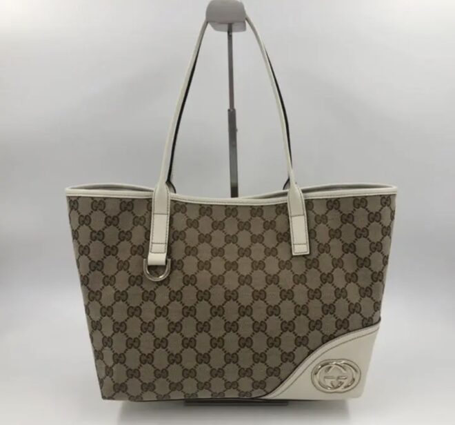 グッチのトートバッグ