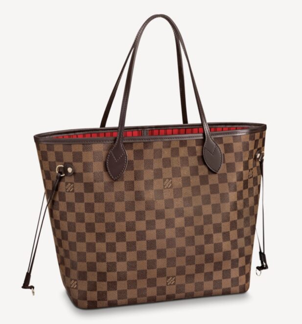 ルイヴィトンのダミエ柄のトートバッグ